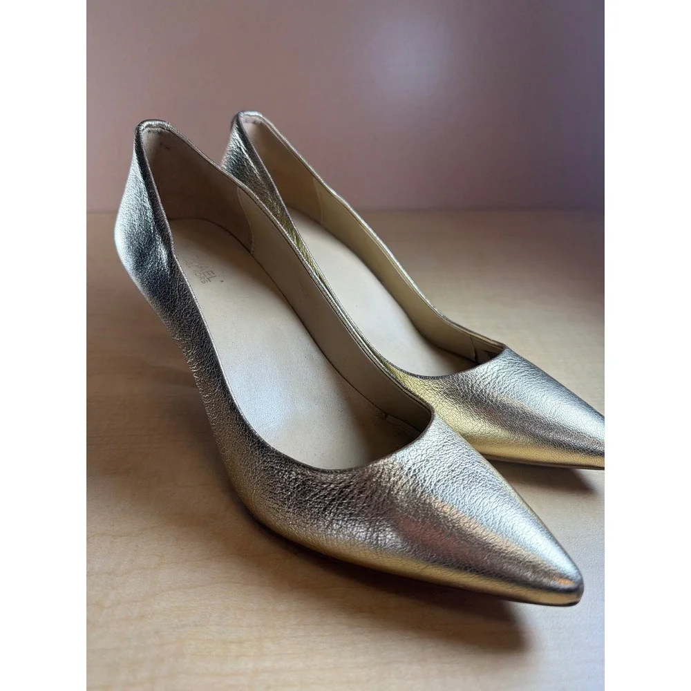 Michael Kors Dorothy Flex Pump Pale Gold Metallic Leather Pointed Toe Heels 9.5M